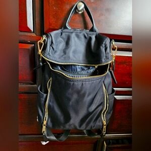 Black Backpack/purse with Lots Of Pockets!